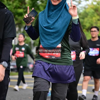 Runner Photo 4163303