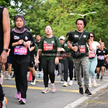 Runner Photo 4163314