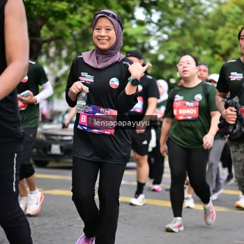 Runner Photo 4163315