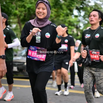 Runner Photo 4163316