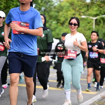 Runner Photo 4163323