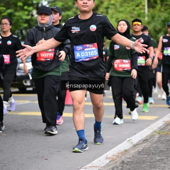 Runner Photo 4163329