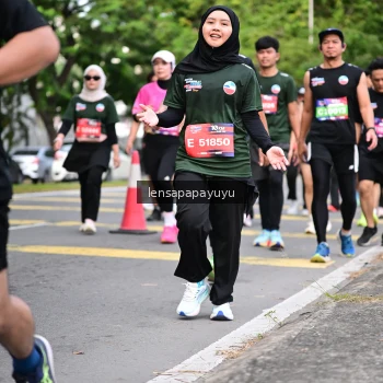 Runner Photo 4163338