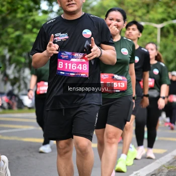 Runner Photo 4163350