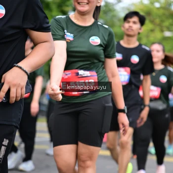 Runner Photo 4163351