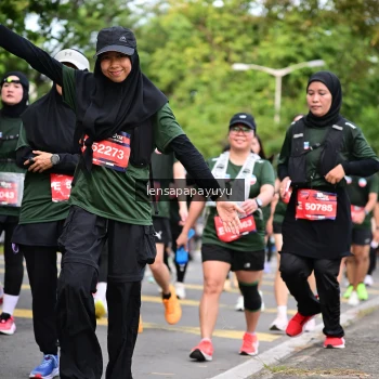 Runner Photo 4163366