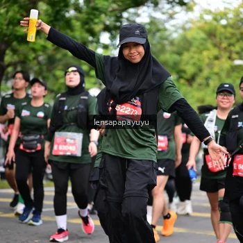 Runner Photo 4163367