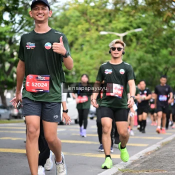 Runner Photo 4163385