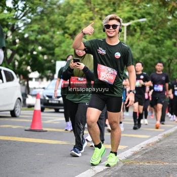 Runner Photo 4163393