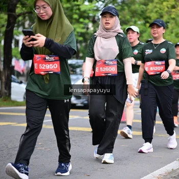 Runner Photo 4163395