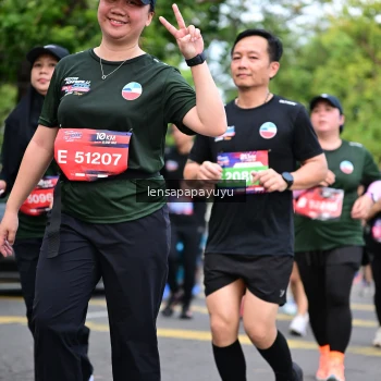 Runner Photo 4163403