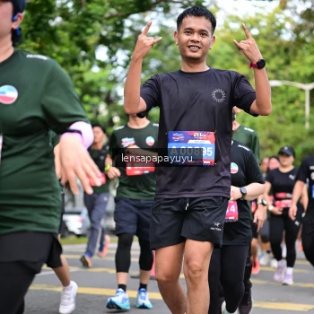 Runner Photo 4163406