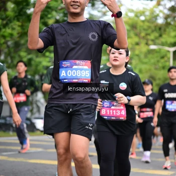 Runner Photo 4163409
