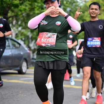 Runner Photo 4163410