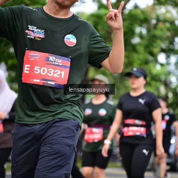 Runner Photo 4163414