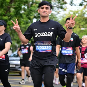 Runner Photo 4163422