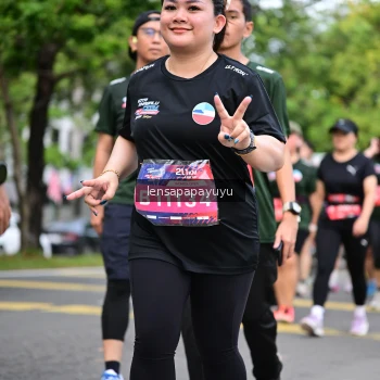 Runner Photo 4163423