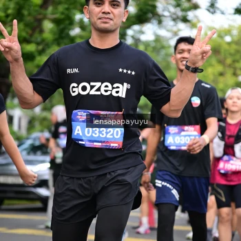 Runner Photo 4163424