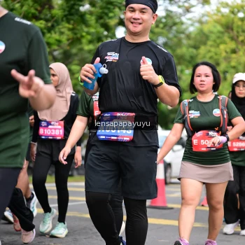 Runner Photo 4163436