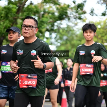 Runner Photo 4163449
