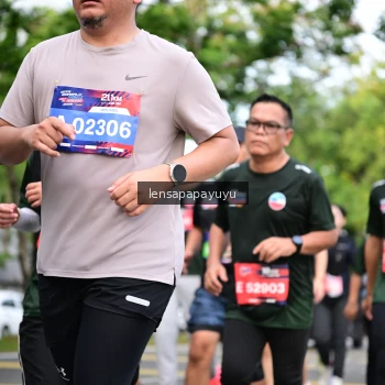 Runner Photo 4163452
