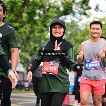 Runner Photo 4163489