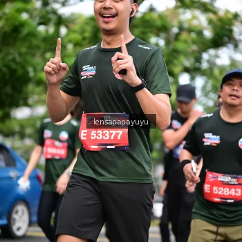 Runner Photo 4163490