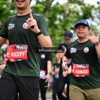Runner Photo 4163494