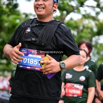 Runner Photo 4163500