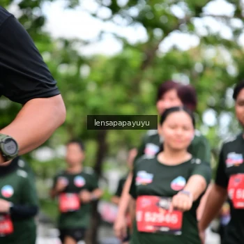 Runner Photo 4163502