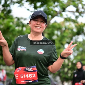 Runner Photo 4163510