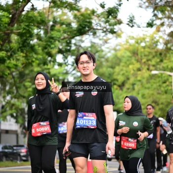 Runner Photo 4163513