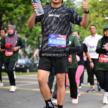 Runner Photo 4163521