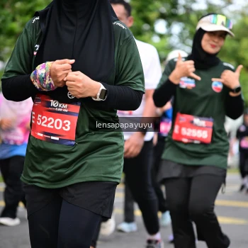 Runner Photo 4163525