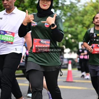 Runner Photo 4163528