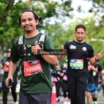 Runner Photo 4163531