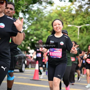 Runner Photo 4163547