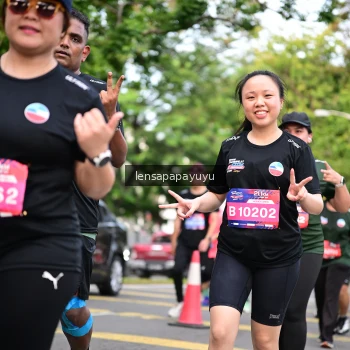 Runner Photo 4163553