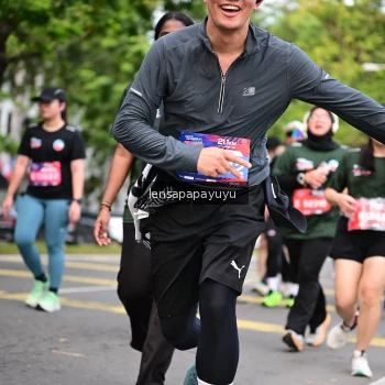 Runner Photo 4163560