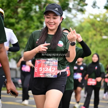 Runner Photo 4163563