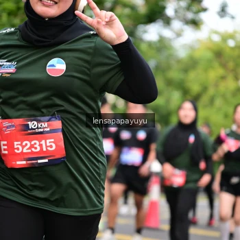 Runner Photo 4163568