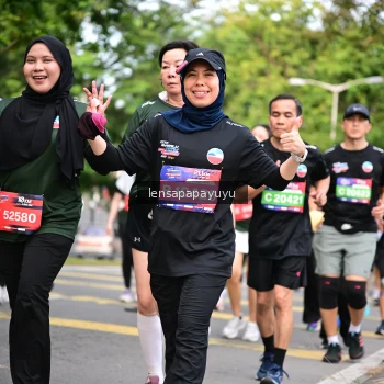 Runner Photo 4163572