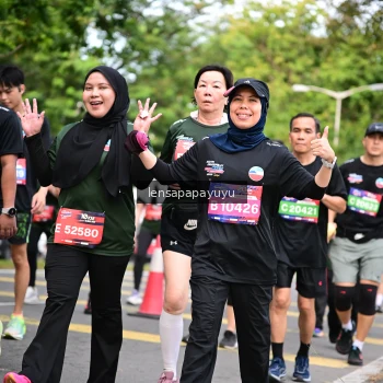 Runner Photo 4163576