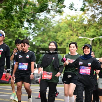 Runner Photo 4163577