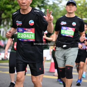 Runner Photo 4163579