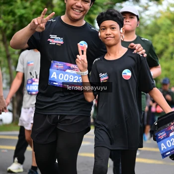 Runner Photo 4163601