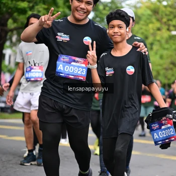 Runner Photo 4163602