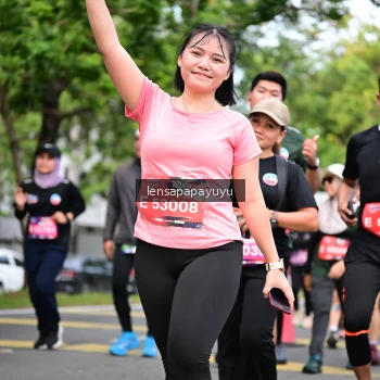 Runner Photo 4163612