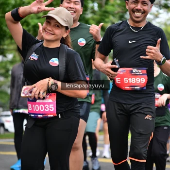 Runner Photo 4163613