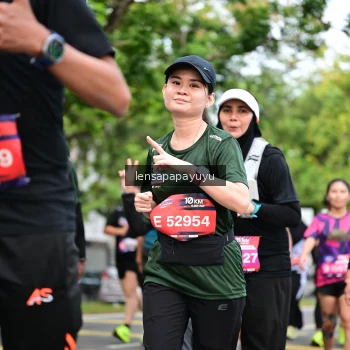 Runner Photo 4163615